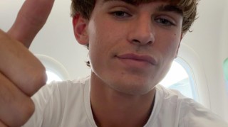 kaiyun平台-头部碰撞后被送医院检查，尼科-帕斯社媒报平安：一切完美